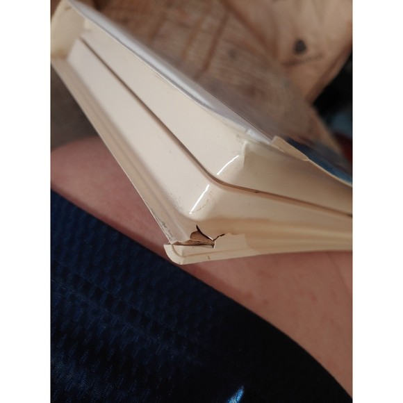 The Rescuers Down Under (VHS, ) - Picture 3 of 4